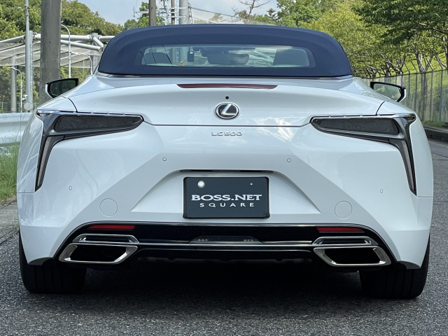 LC500コンバーチブル 法人１オーナー＆走行1,550㌔！