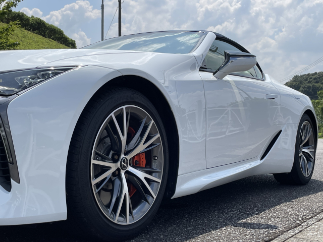 LC500コンバーチブル 法人１オーナー＆走行1,550㌔！