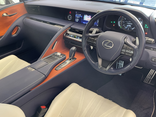 ＬＣ５００ストラクチュラルブルー 特別仕様車・ＴＲＤエアロ