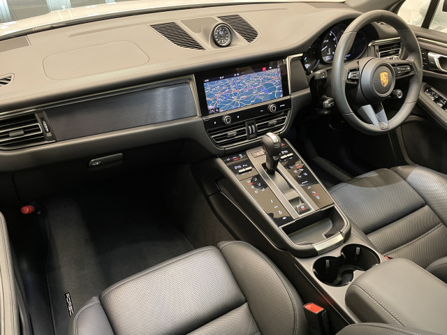 マカンＧＴＳ　1ｵｰﾅｰ ＯＰ130万！延長保証付！！