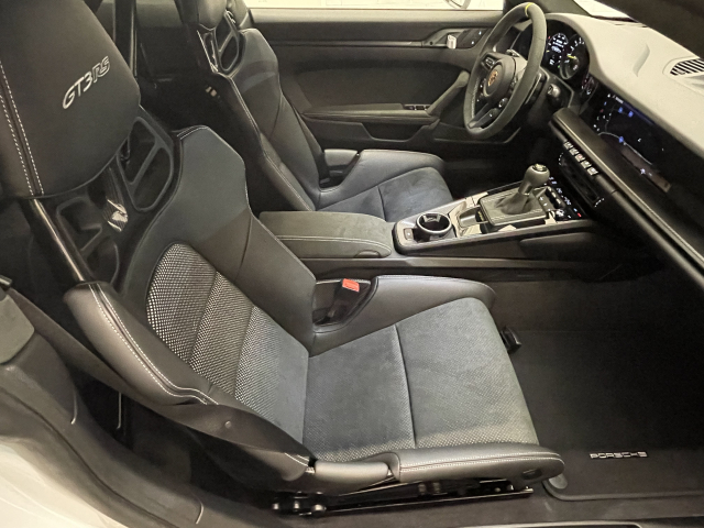 ９１１ＧＴ３ＲＳ OP３００万・ｸﾗﾌﾞｽﾎﾟｰﾂpkg