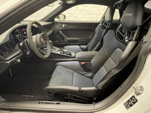 ９１１ＧＴ３ＲＳ OP３００万・ｸﾗﾌﾞｽﾎﾟｰﾂpkg