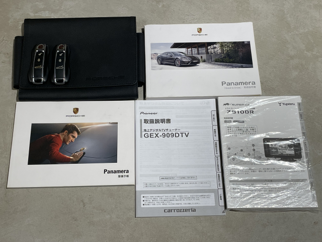 ﾊﾟﾅﾒｰﾗ4　Eｰﾊｲﾌﾞﾘｯﾄﾞ ｵﾌﾟｼｮﾝ218万!ﾚｻﾞｰｲﾝﾃﾘｱ!