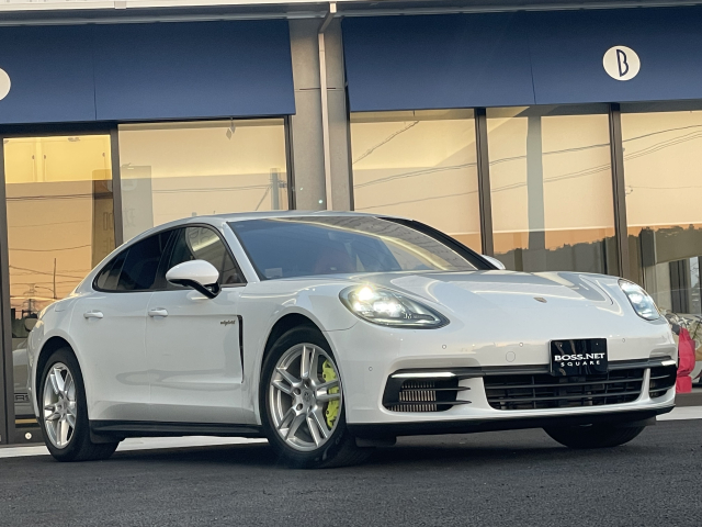 ﾊﾟﾅﾒｰﾗ4　Eｰﾊｲﾌﾞﾘｯﾄﾞ ｵﾌﾟｼｮﾝ218万!ﾚｻﾞｰｲﾝﾃﾘｱ!