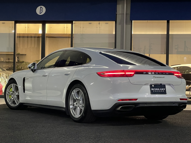 ﾊﾟﾅﾒｰﾗ4　Eｰﾊｲﾌﾞﾘｯﾄﾞ ｵﾌﾟｼｮﾝ218万!ﾚｻﾞｰｲﾝﾃﾘｱ!