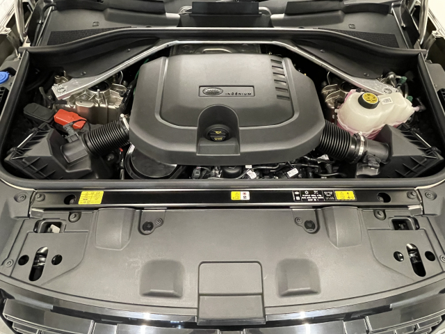 ﾚﾝｼﾞﾛｰﾊﾞｰHSE　D300　SHB 走行僅か340KM！法人１オナ