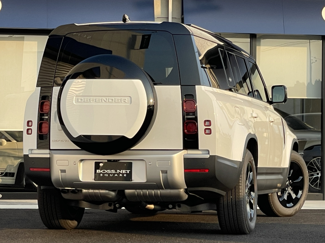 ディフェンダー130SE　D300 ｵﾌﾟｼｮﾝ108万！新車総額1,270万！