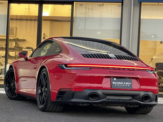 911ｶﾚﾗ4GTS（992．1） 1オナ！ｵﾌﾟｼｮﾝ412万！