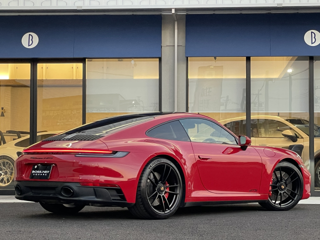 911ｶﾚﾗ4GTS（992．1） 1オナ！ｵﾌﾟｼｮﾝ412万！