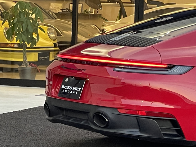 911ｶﾚﾗ4GTS（992．1） 1オナ！ｵﾌﾟｼｮﾝ412万！