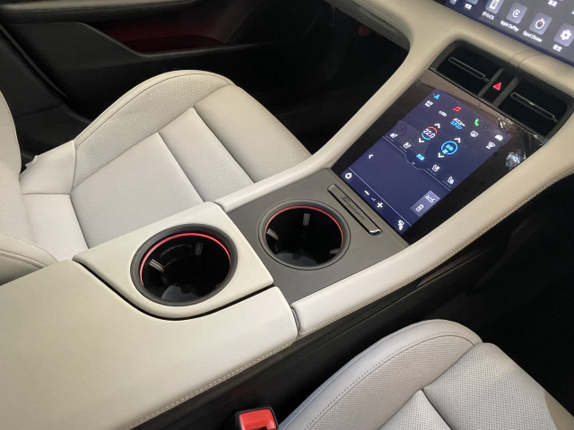 パフォーマンスPKG＋ ｵﾌﾟｼｮﾝ505万！新車総額1,760万