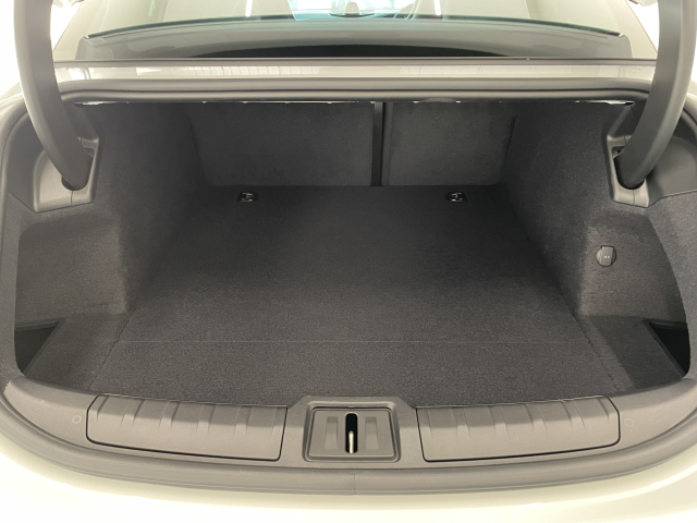 パフォーマンスPKG＋ ｵﾌﾟｼｮﾝ505万！新車総額1,760万