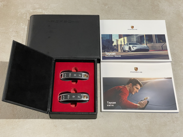 パフォーマンスPKG＋ ｵﾌﾟｼｮﾝ505万！新車総額1,760万