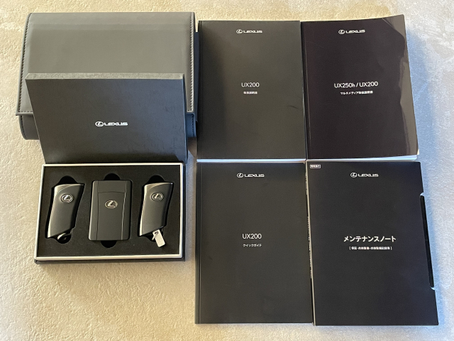 UX200Fスポーツ 1ｵｰﾅｰ＆D整備記録簿