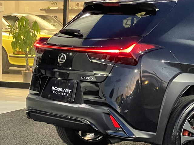 UX200Fスポーツ 1ｵｰﾅｰ＆D整備記録簿