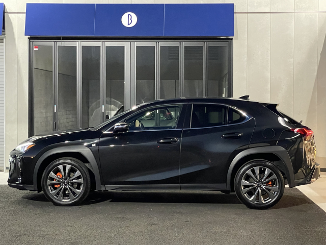 UX200Fスポーツ 1ｵｰﾅｰ＆D整備記録簿