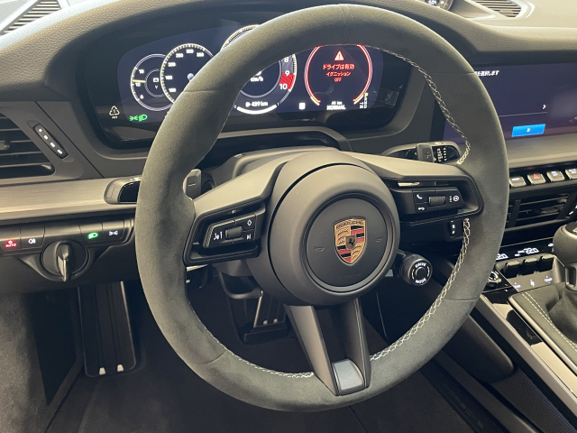 911GT3【992.2】左・PDK 【OP】377万