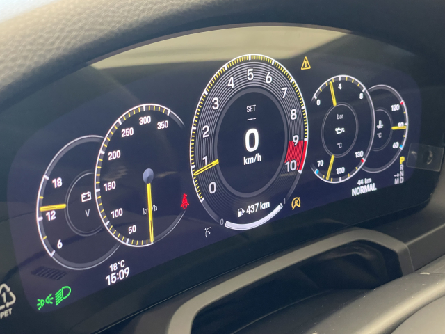 911GT3【992.2】左・PDK 【OP】377万