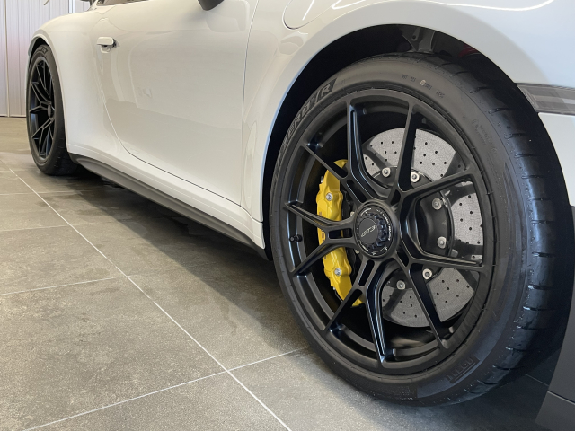 911GT3【992.2】左・PDK 【OP】377万