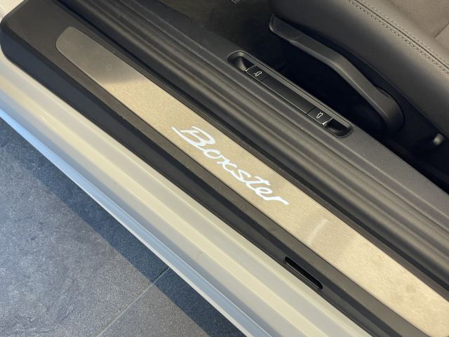 718ボクスターＰＤＫ OP150・ﾚｯﾄﾞ幌・左ﾊﾝﾄﾞﾙ