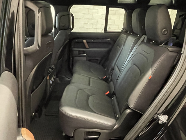 ディフェンダー 110Xﾄﾛﾌｨｰｴﾃﾞｲｼｮﾝ