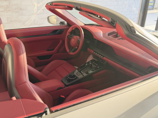 911カレラGTSカブリオレ(992.2） 左・Ｆﾘﾌﾄ・BOSE