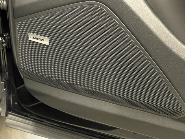 カイエン3.0　オプション262万！ 21ｴｸｽｸﾙｰｼﾌﾞﾃﾞｻﾞｲﾝ