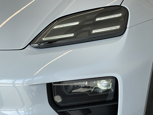 マカン4　EV ｵﾌﾟｼｮﾝ125万！