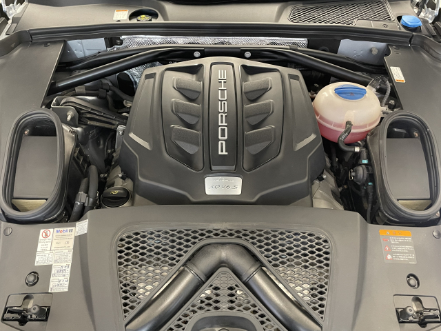 マカンS 1オーナー！美車必見！