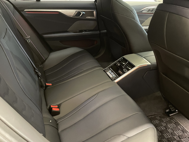 840iｸﾞﾗﾝｸｰﾍﾟMｽﾎﾟｰﾂ ①ｵｰﾅｰ（ﾄﾞｸﾀｰ）/D整備車