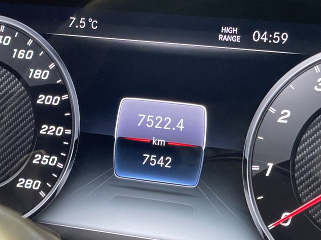 G63 エデイションマグノホワイト 【右120台限定車！！】