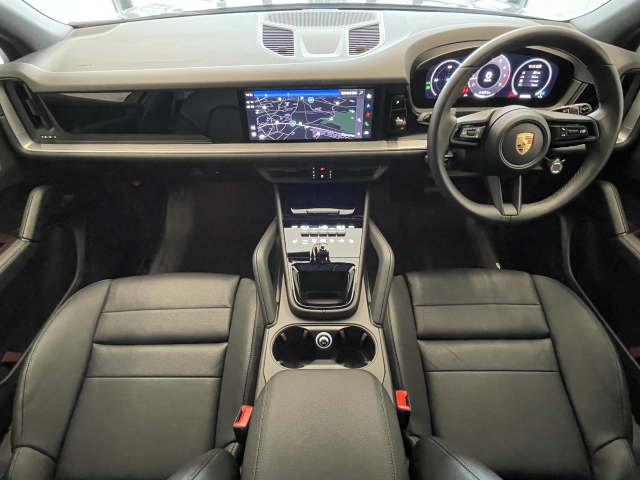 カイエン3.0（後期） 1ｵｰﾅ＆Ｄ記録・ｵﾌﾟｼｮﾝ300万