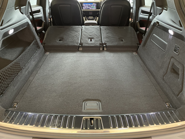 カイエン3.0（後期） 1ｵｰﾅ＆Ｄ記録・ｵﾌﾟｼｮﾝ300万