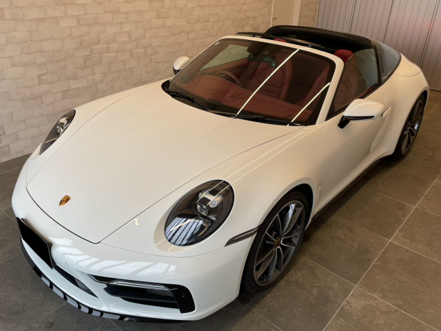 ９１１タルガ４（992.1） オプション４００万！